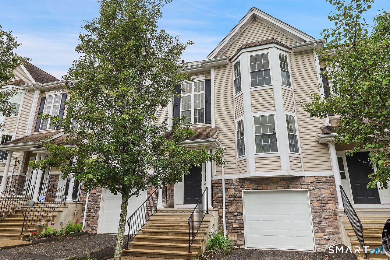 1505 Sienna Drive Danbury CT 06810
