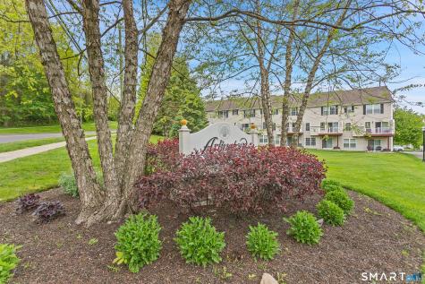1505 Sienna Drive Danbury CT 06810