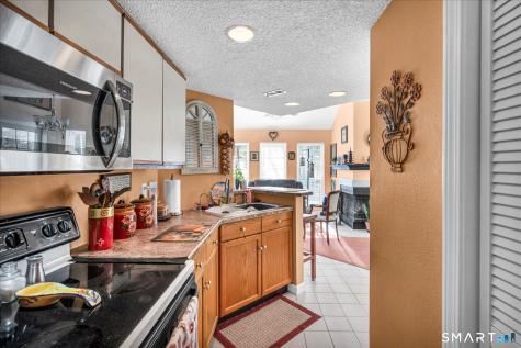 44 Carriage Crossing Lane Middletown CT 06457