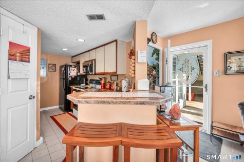 44 Carriage Crossing Lane Middletown CT 06457