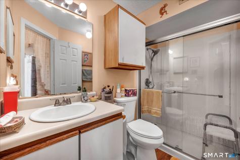 44 Carriage Crossing Lane Middletown CT 06457