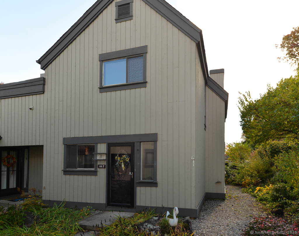 44 Heritage Village Southbury CT 06488