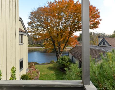 44 Heritage Village Southbury CT 06488
