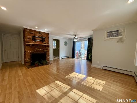 36 Grove Street Manchester CT 06042