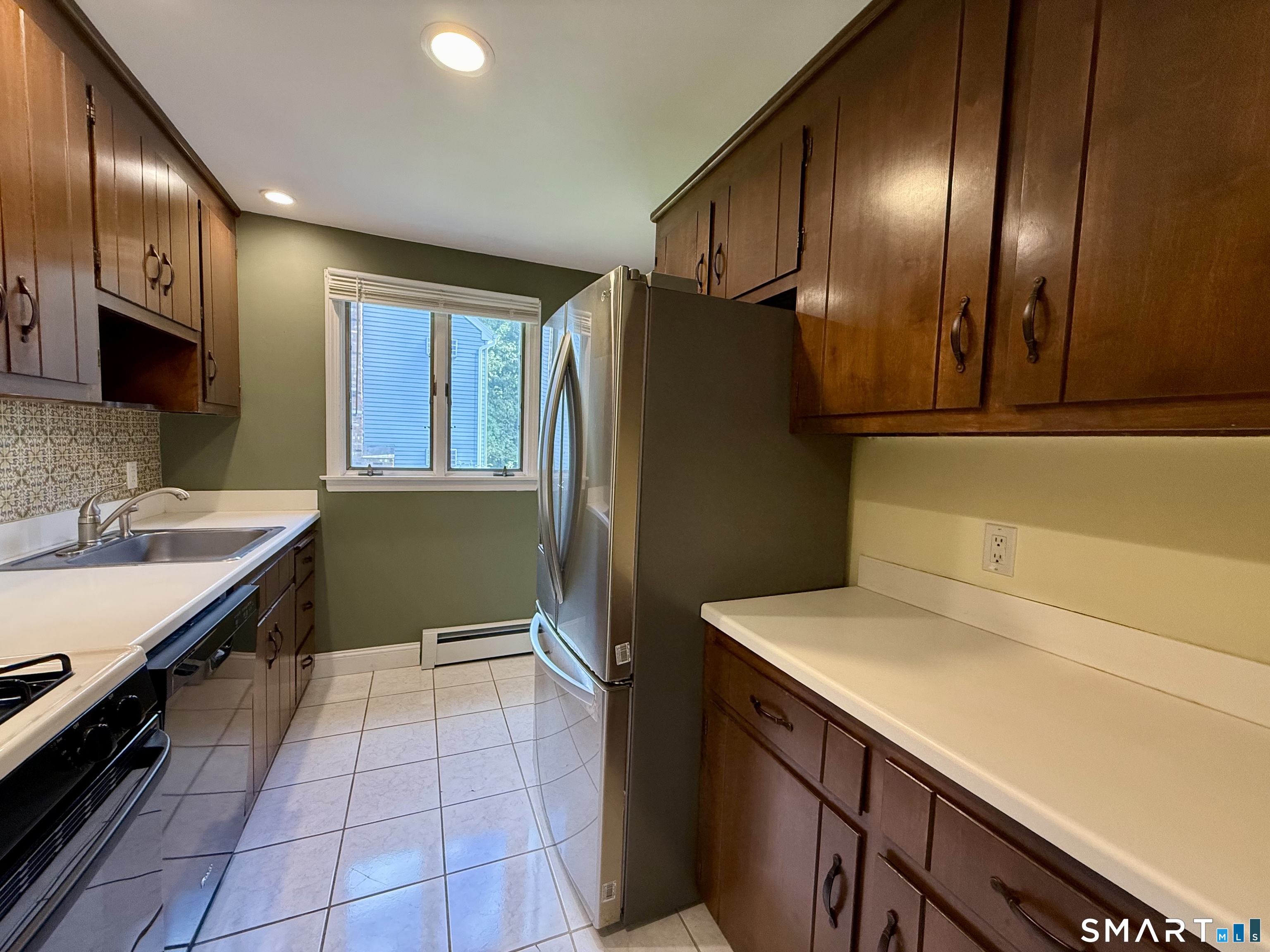 36 Grove Street Manchester CT 06042