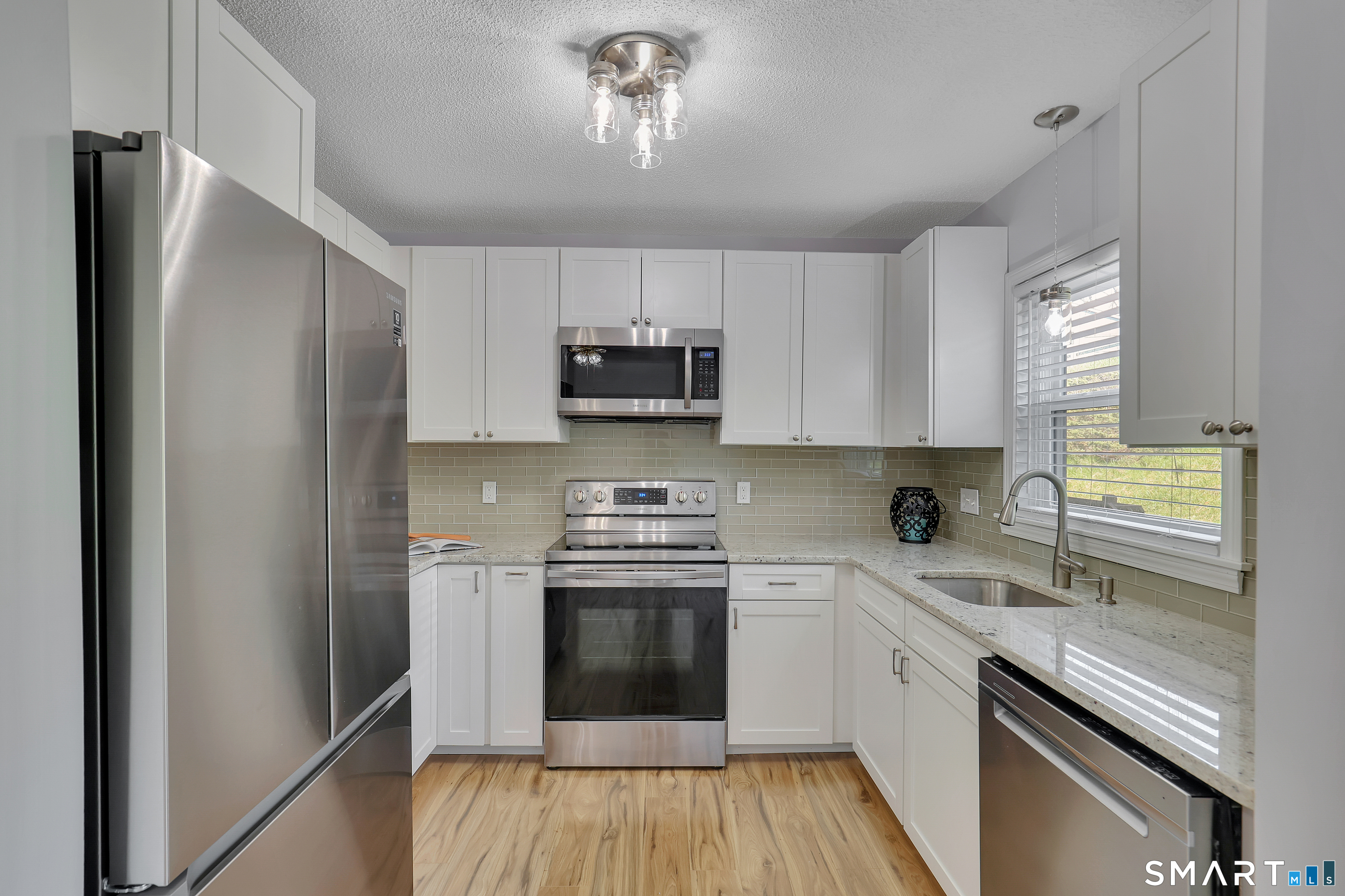 306 Lake Vista Drive East Hampton CT 06424