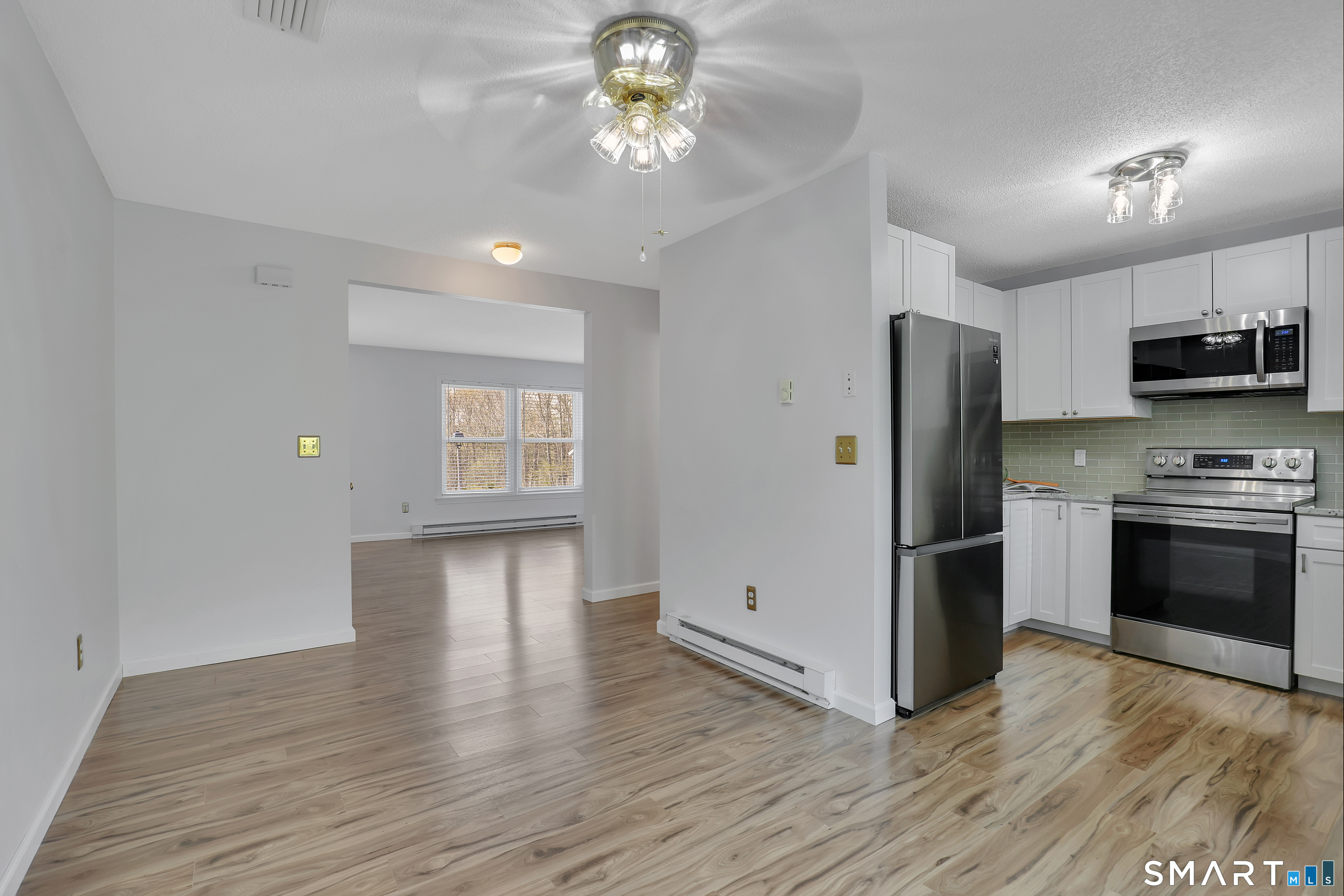 306 Lake Vista Drive East Hampton CT 06424