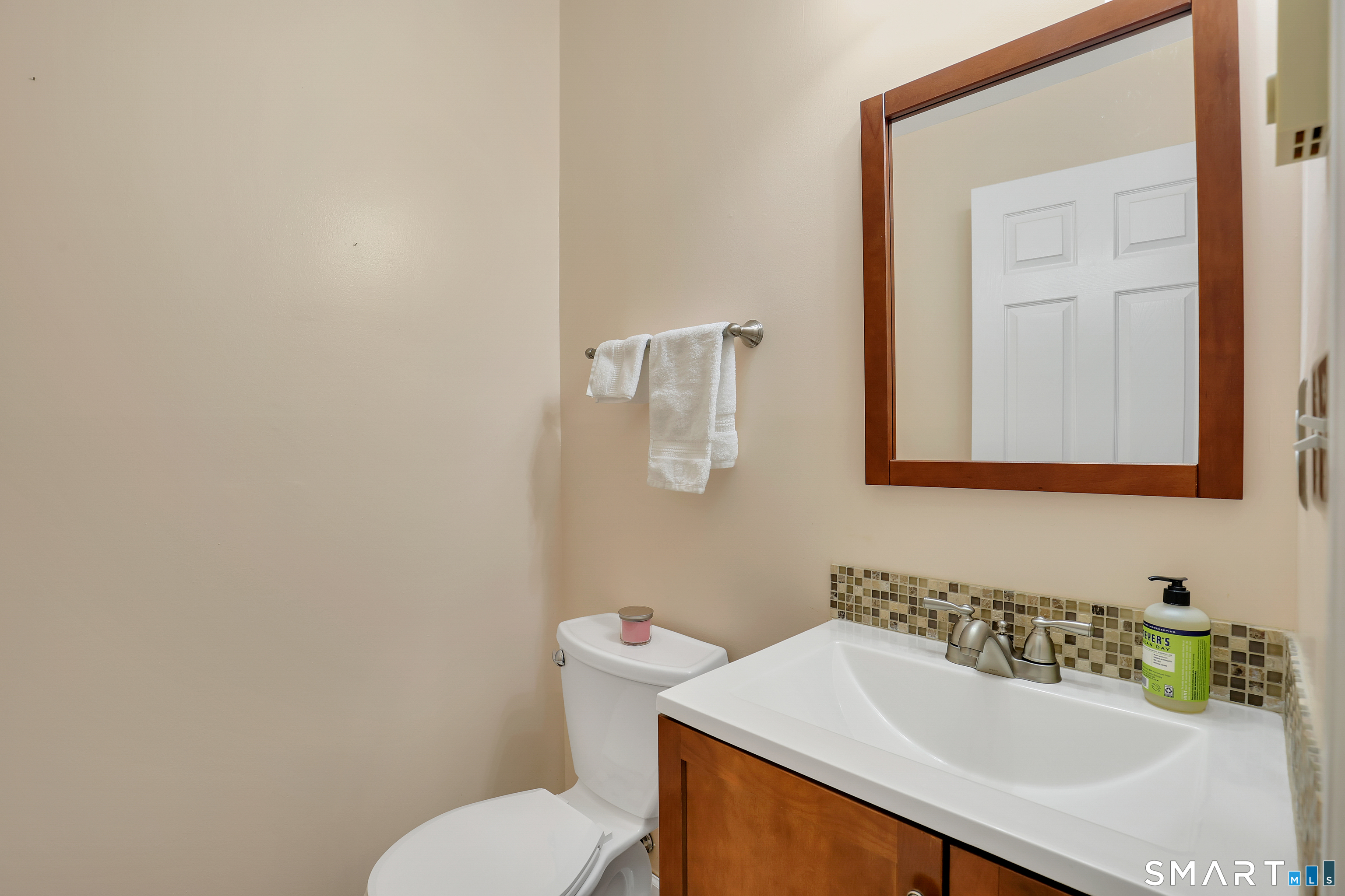 306 Lake Vista Drive East Hampton CT 06424