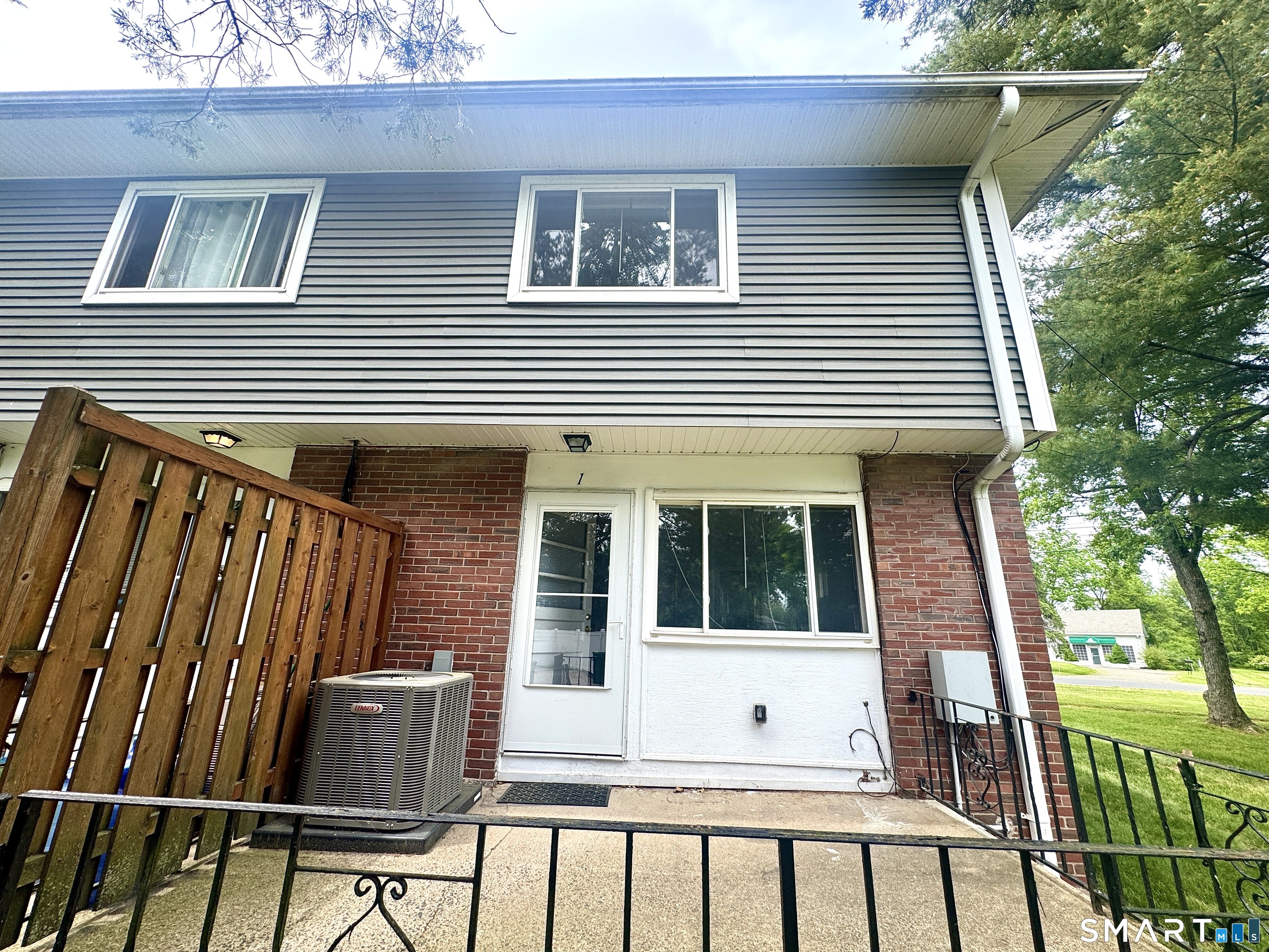 227 Wintonbury Avenue Bloomfield CT 06002
