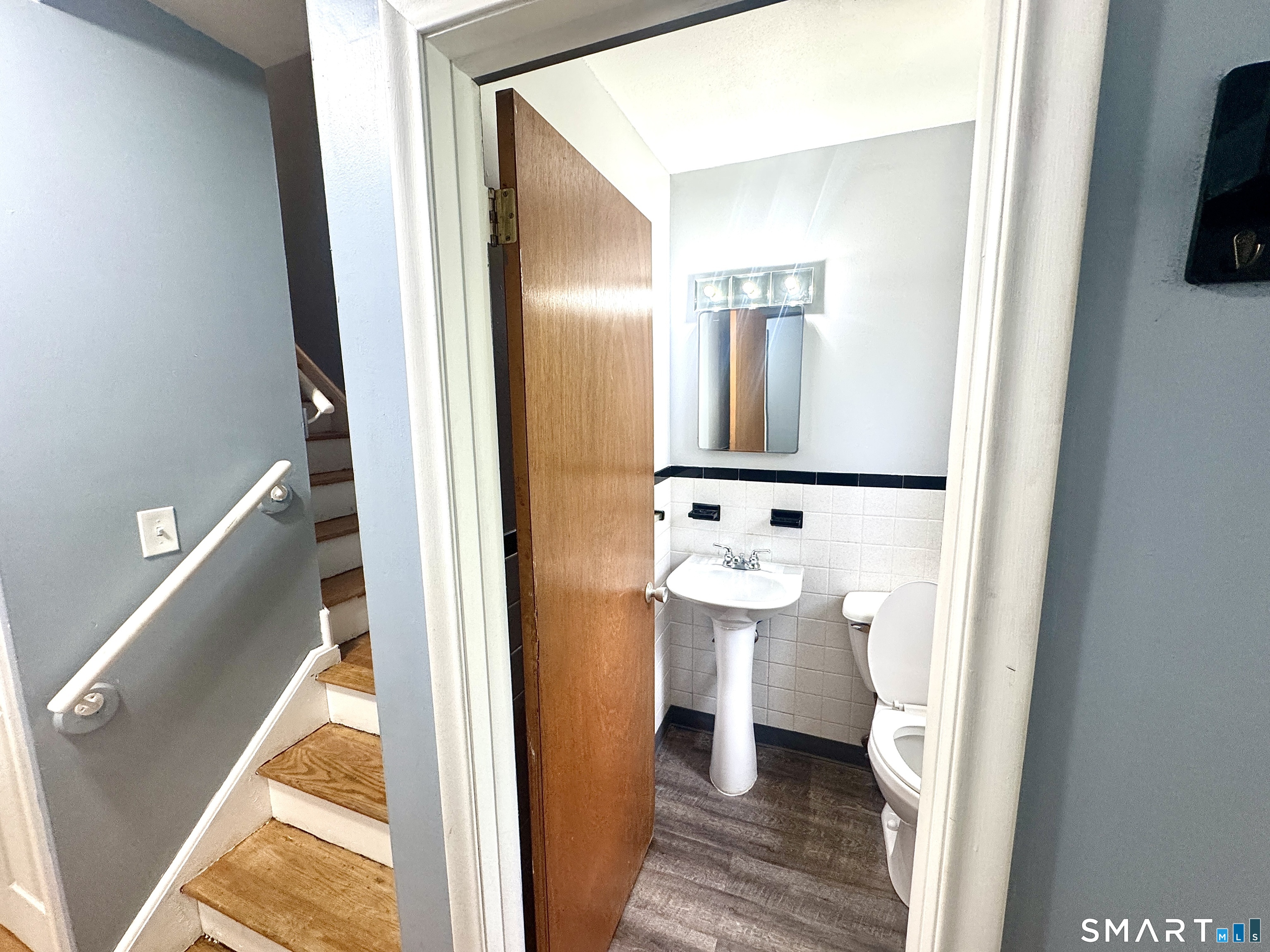 227 Wintonbury Avenue Bloomfield CT 06002