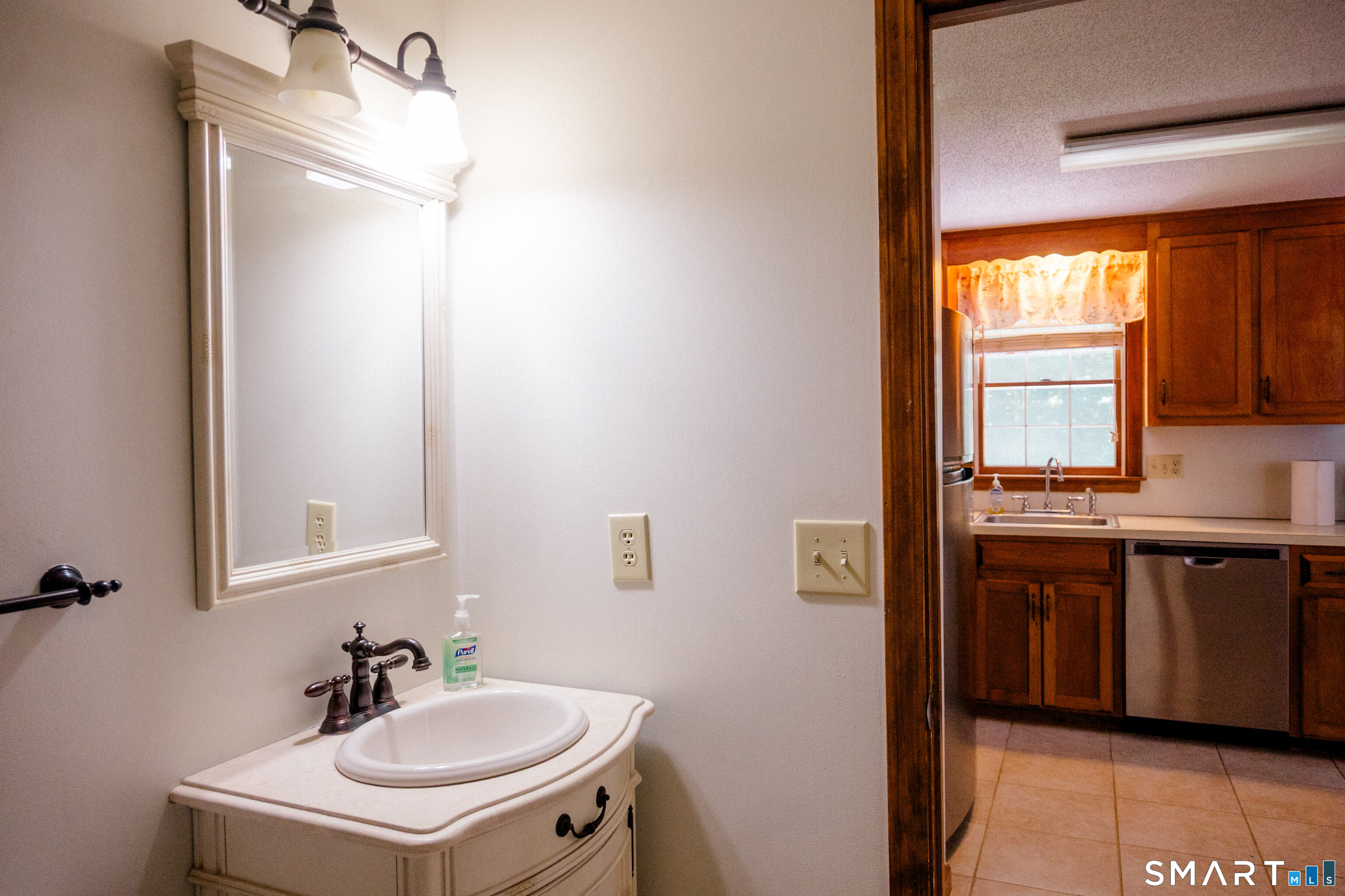 129 Deer Run Trail Manchester CT 06042