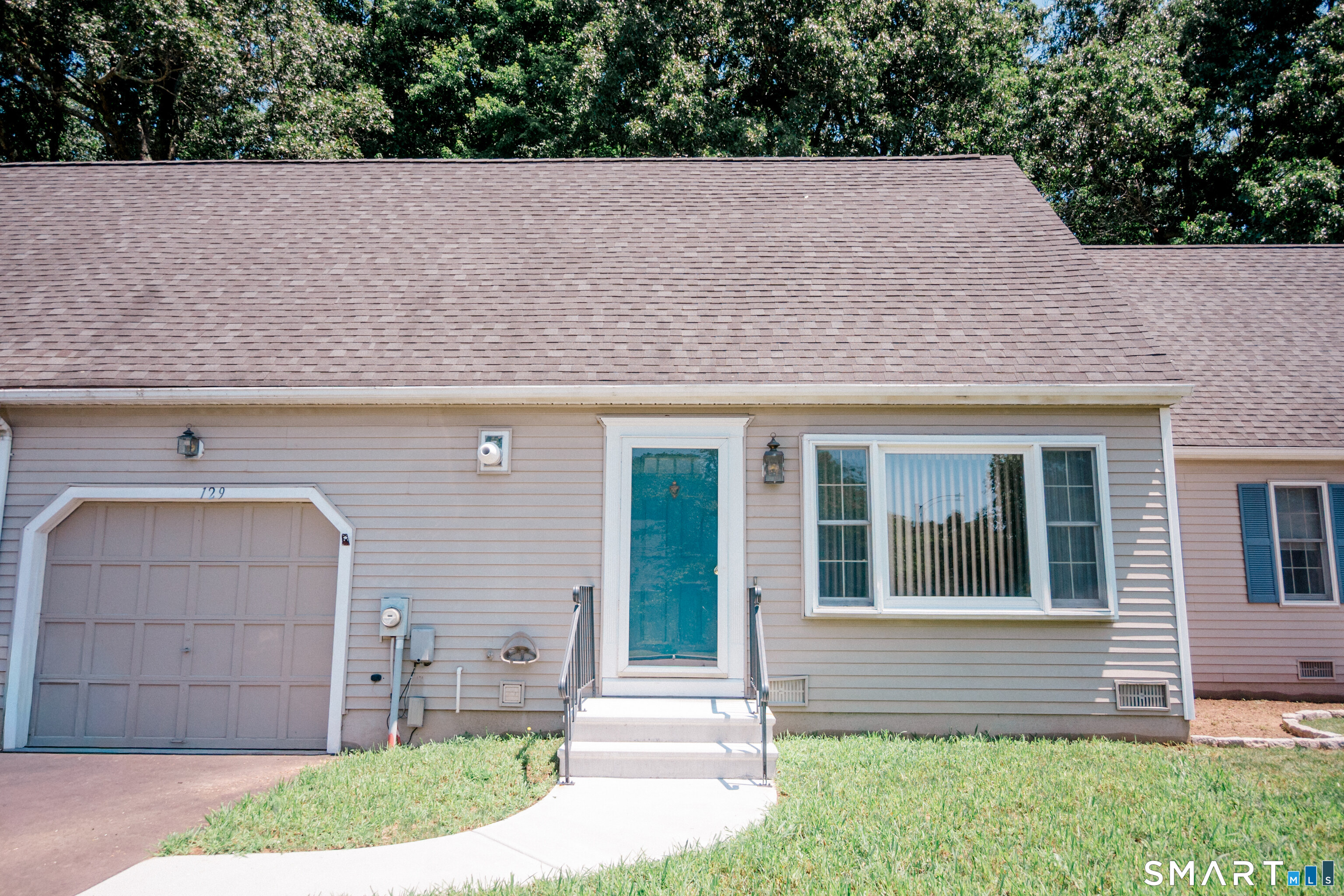 129 Deer Run Trail Manchester CT 06042