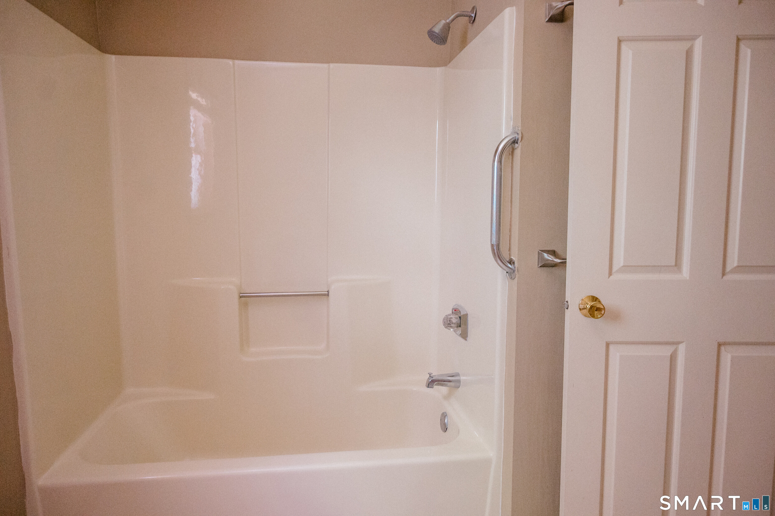 129 Deer Run Trail Manchester CT 06042