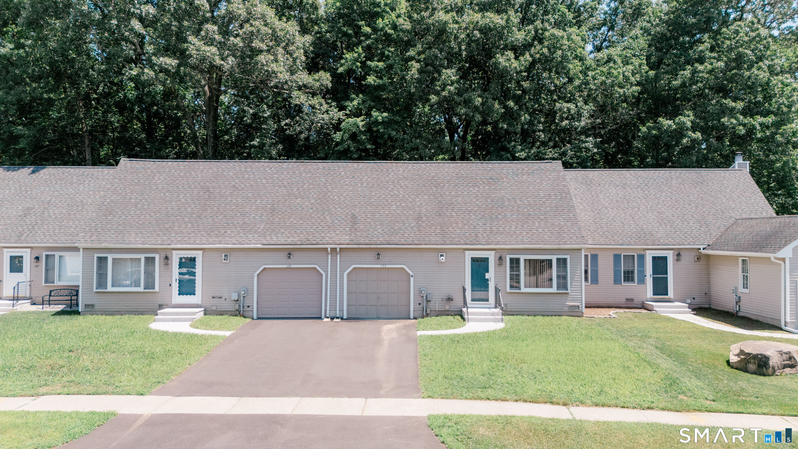 129 Deer Run Trail Manchester CT 06042