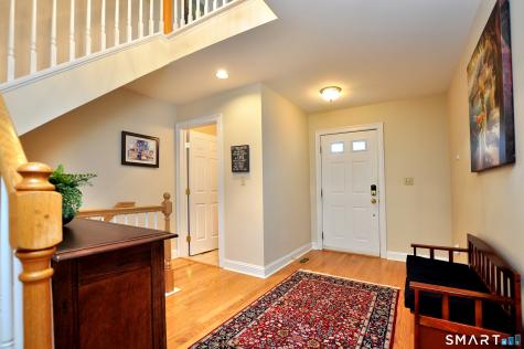 8 Centerbrook Court Avon CT 06001
