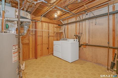 32 Conestoga Way Glastonbury CT 06033