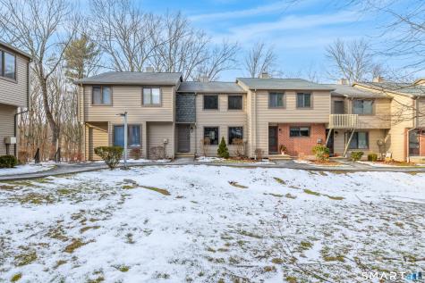 32 Conestoga Way Glastonbury CT 06033