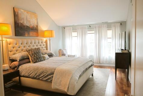 10 Sampson Terrace Danbury CT 06810