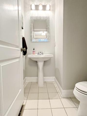 10 Sampson Terrace Danbury CT 06810
