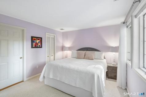 112 Winterbourne Lane Canton CT 06019