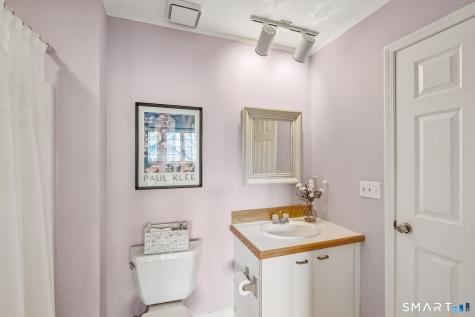 112 Winterbourne Lane Canton CT 06019
