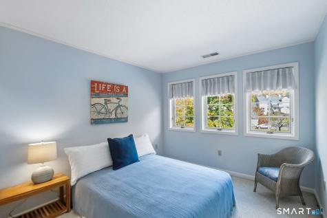 112 Winterbourne Lane Canton CT 06019