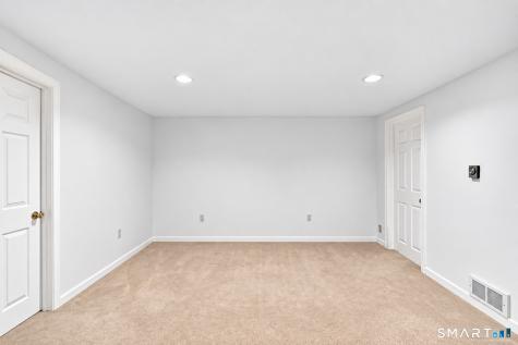 112 Winterbourne Lane Canton CT 06019
