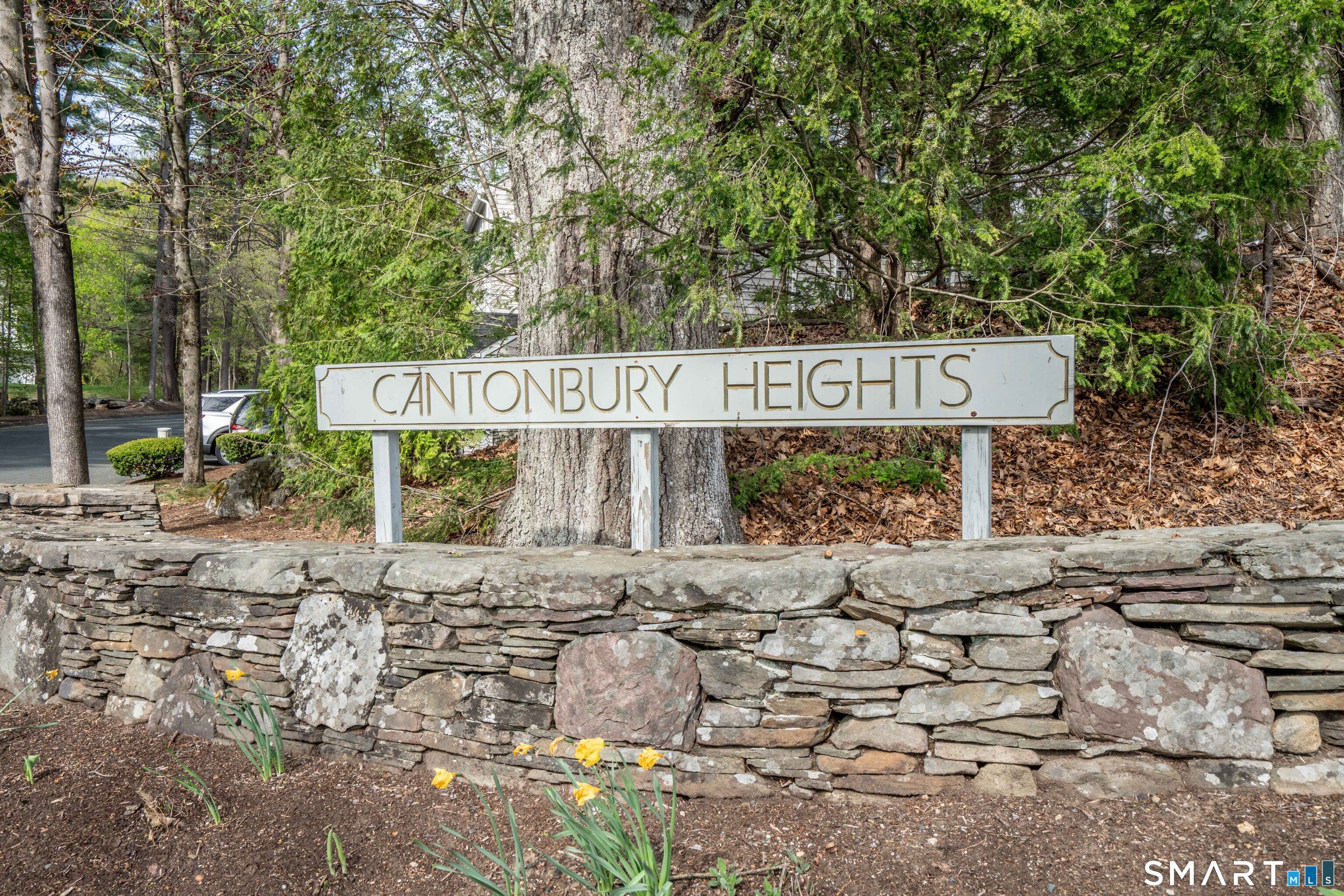 112 Winterbourne Lane Canton CT 06019