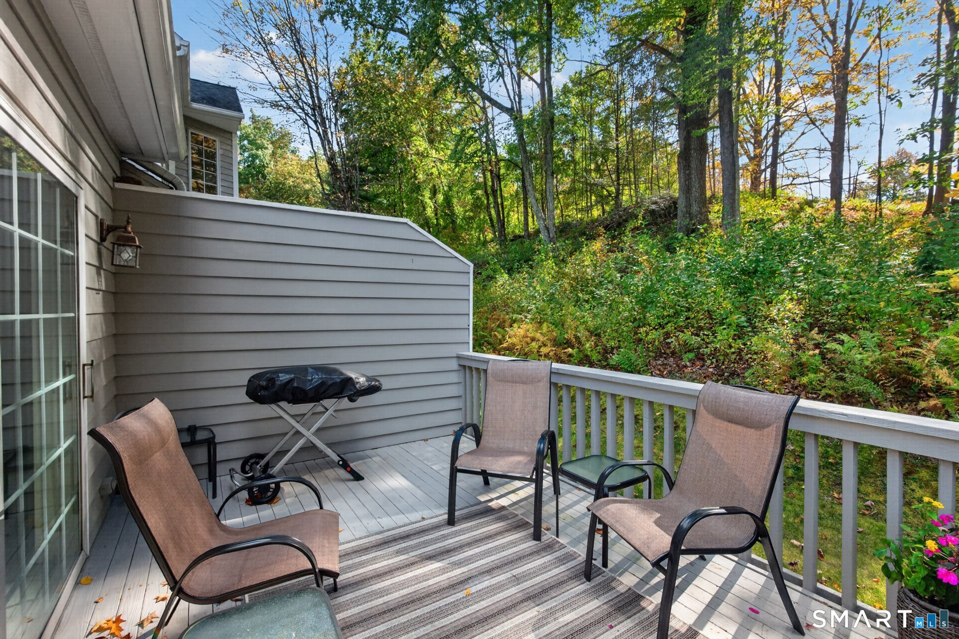 112 Winterbourne Lane Canton CT 06019