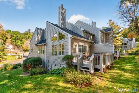112 Winterbourne Lane Canton CT 06019