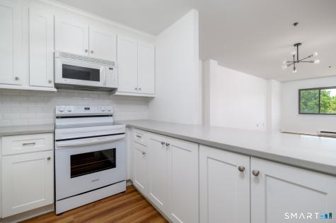 1633 Washington Boulevard Stamford CT 06902