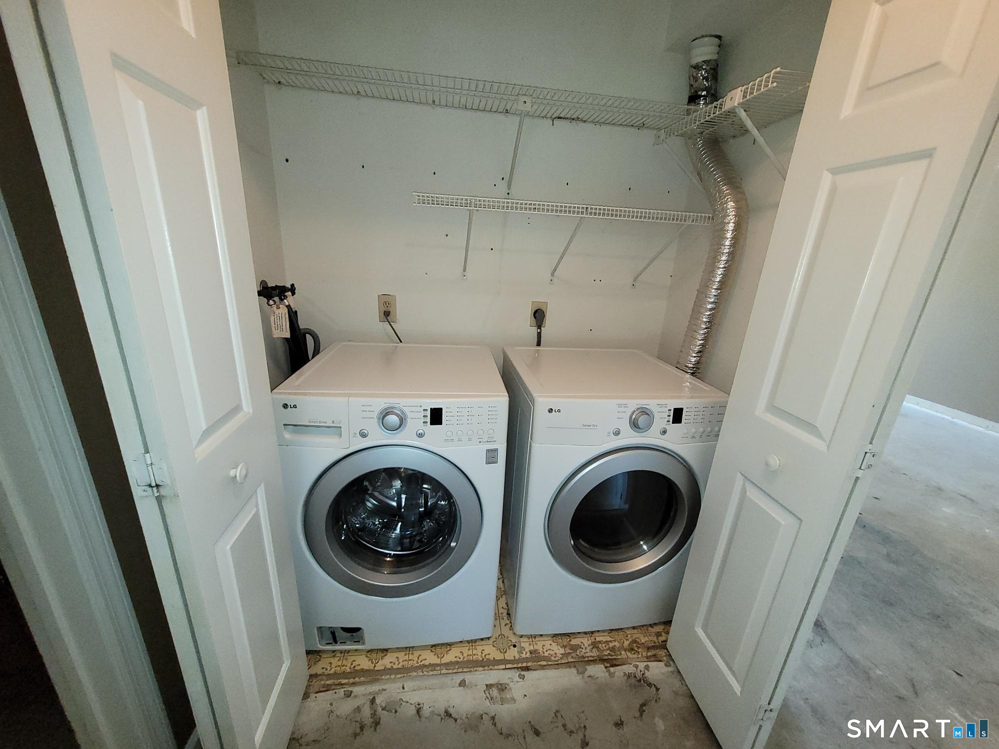 55 Mill Plain Road Danbury CT 06811