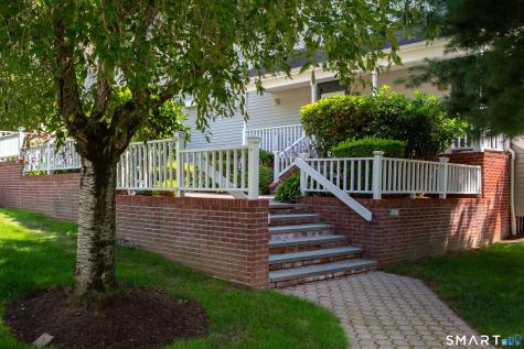 223 Mayfield Drive Trumbull CT 06611