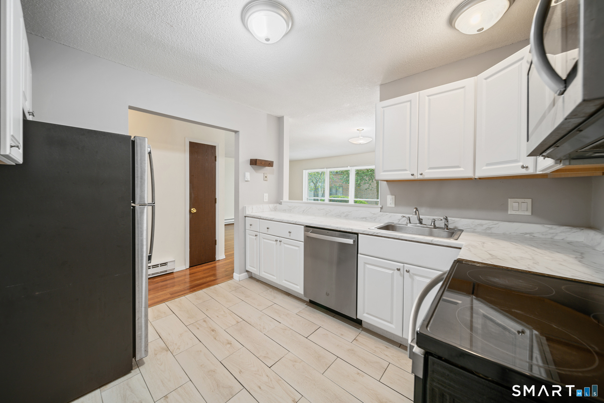 Farmington CT 06032