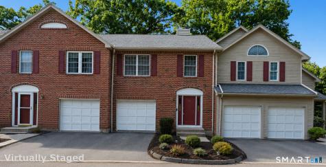 102 Crown Ridge Newington CT 06111