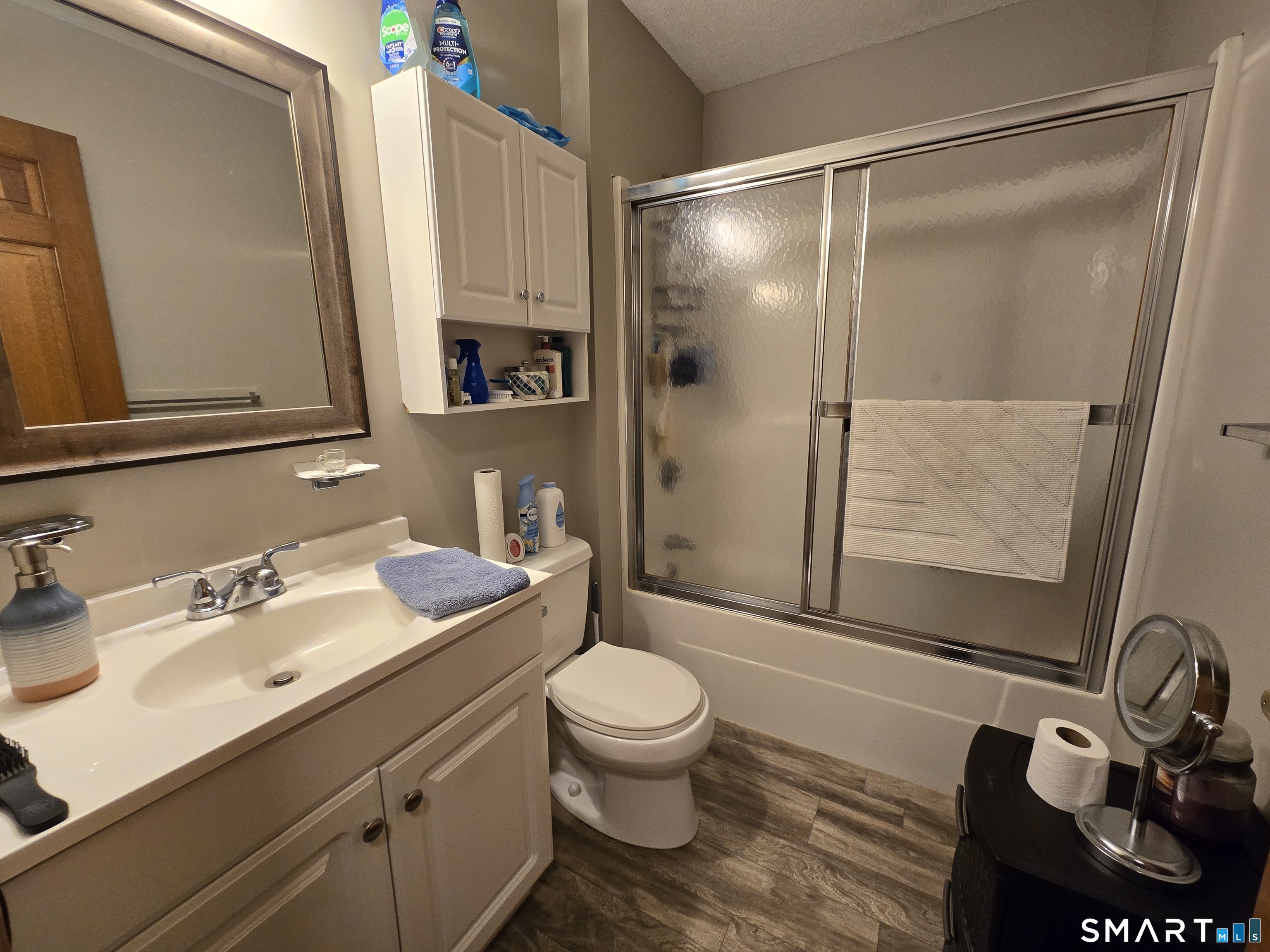 24 West Road Ellington CT 06029