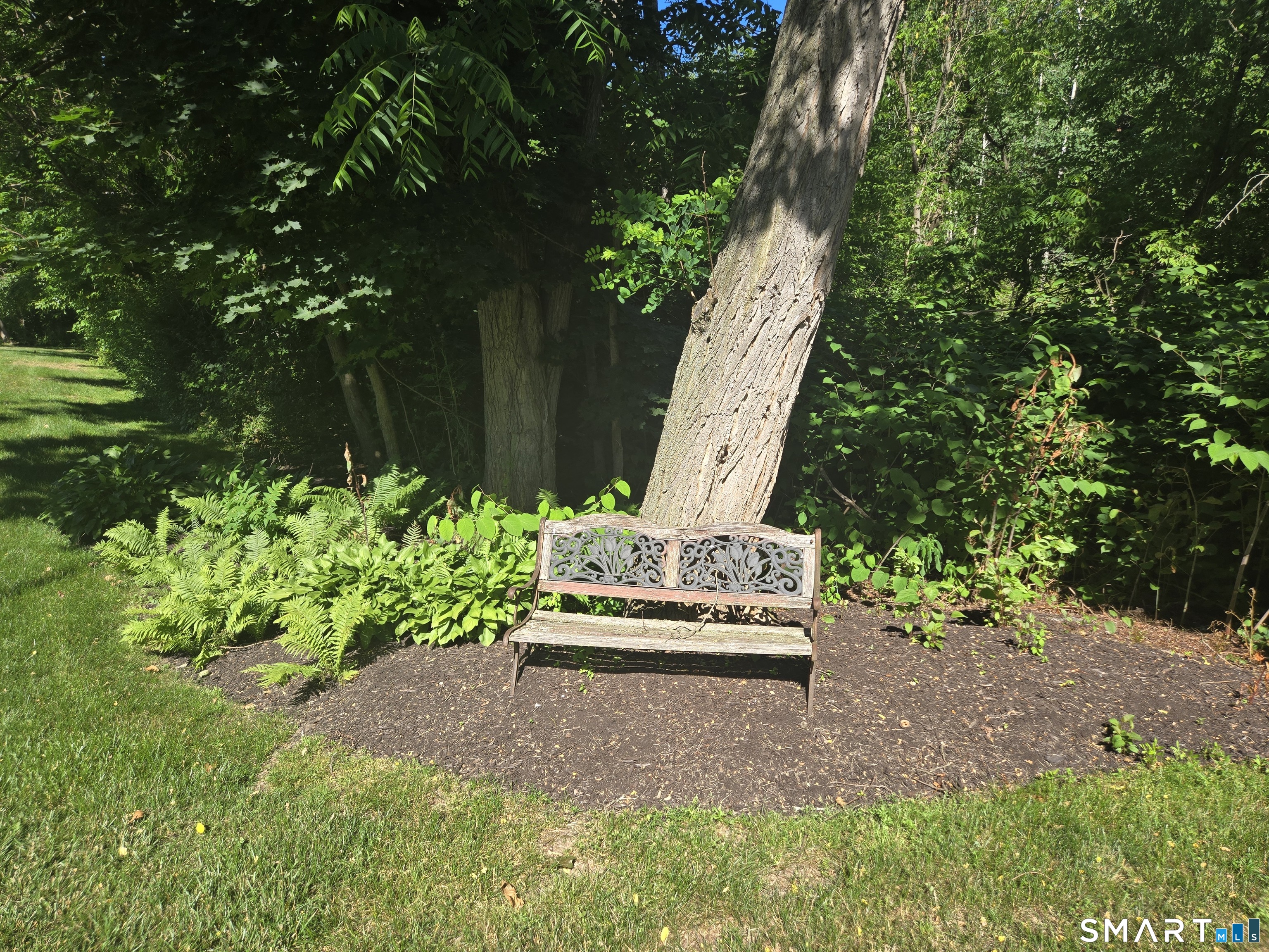 24 West Road Ellington CT 06029