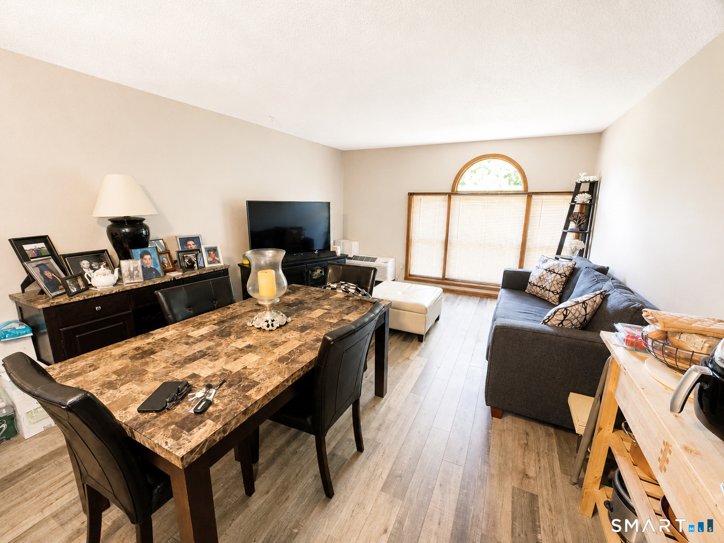 24 West Road Ellington CT 06029