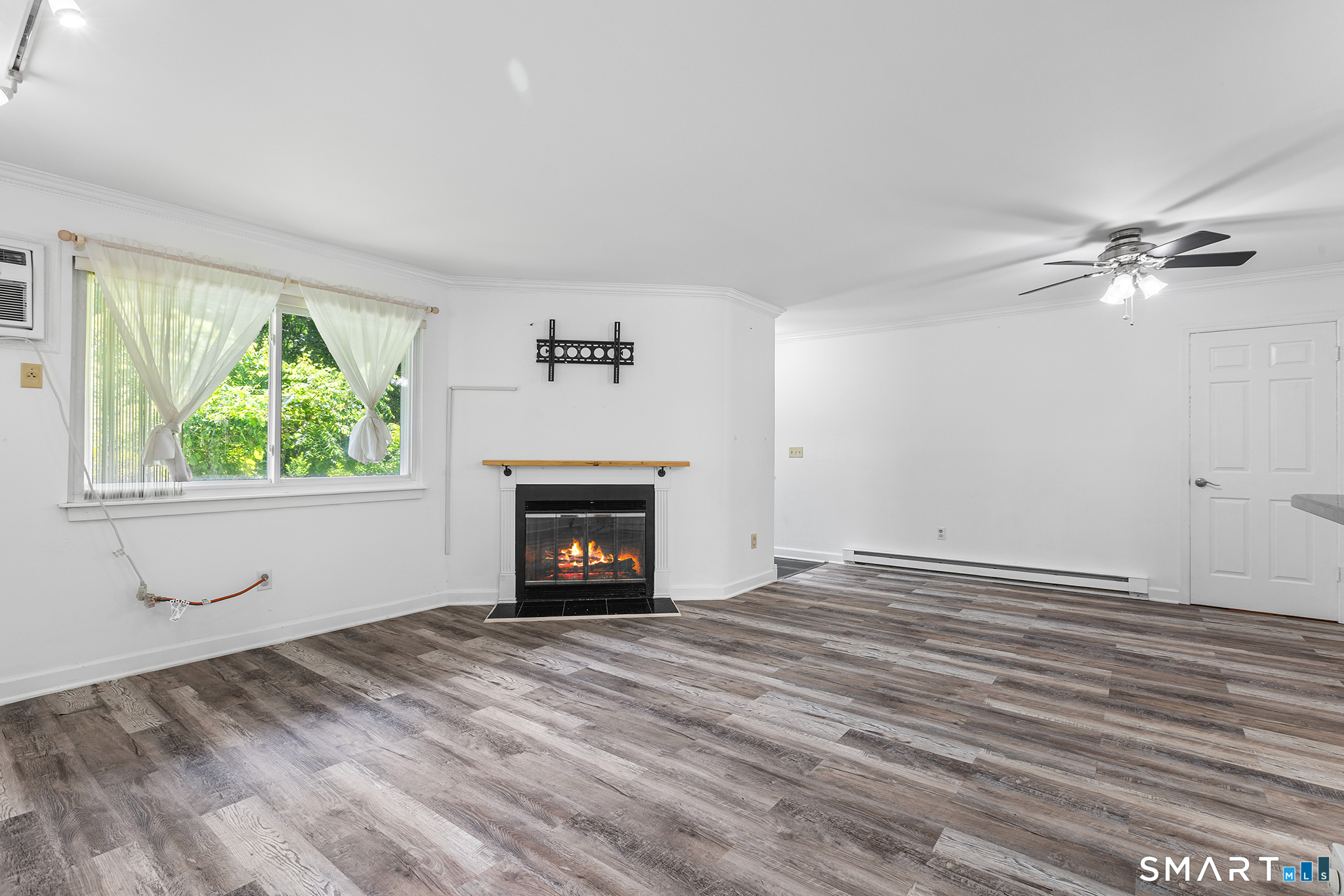8 Rose Lane Danbury CT 06811