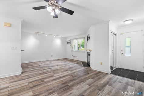 8 Rose Lane Danbury CT 06811