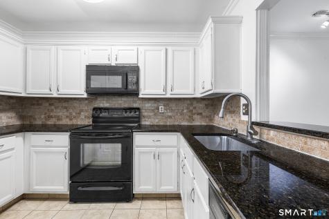 8 Rose Lane Danbury CT 06811