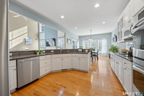 30 Wadsworth Lane Wallingford CT 06492