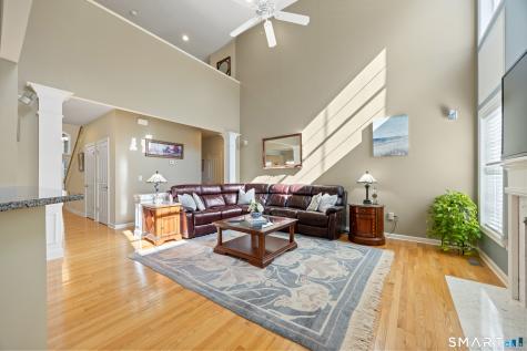 30 Wadsworth Lane Wallingford CT 06492