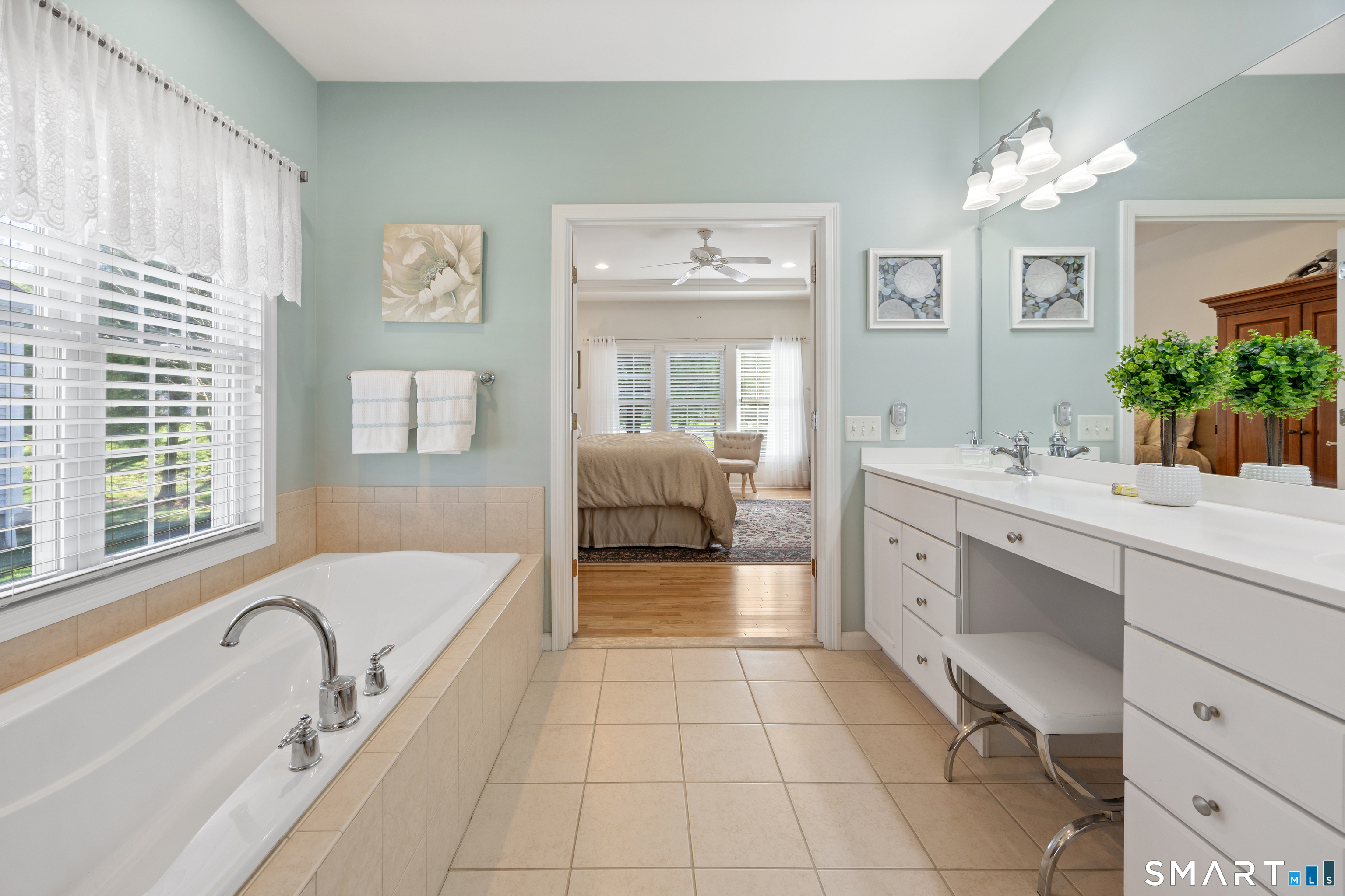 30 Wadsworth Lane Wallingford CT 06492