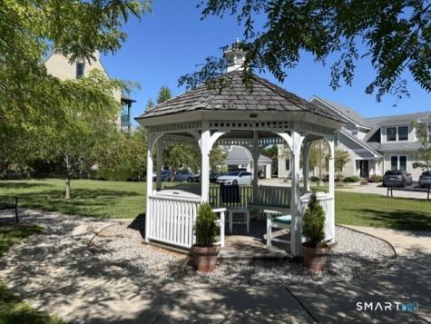38 Hope Street East Lyme CT 06357