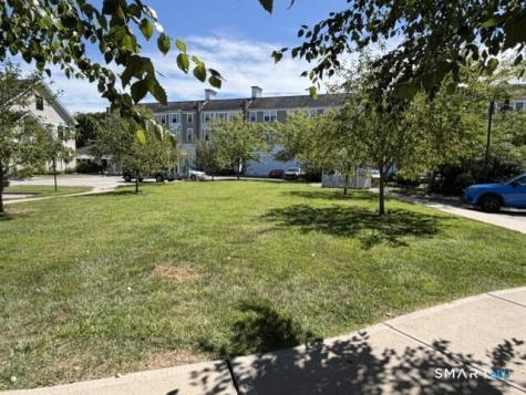 38 Hope Street East Lyme CT 06357
