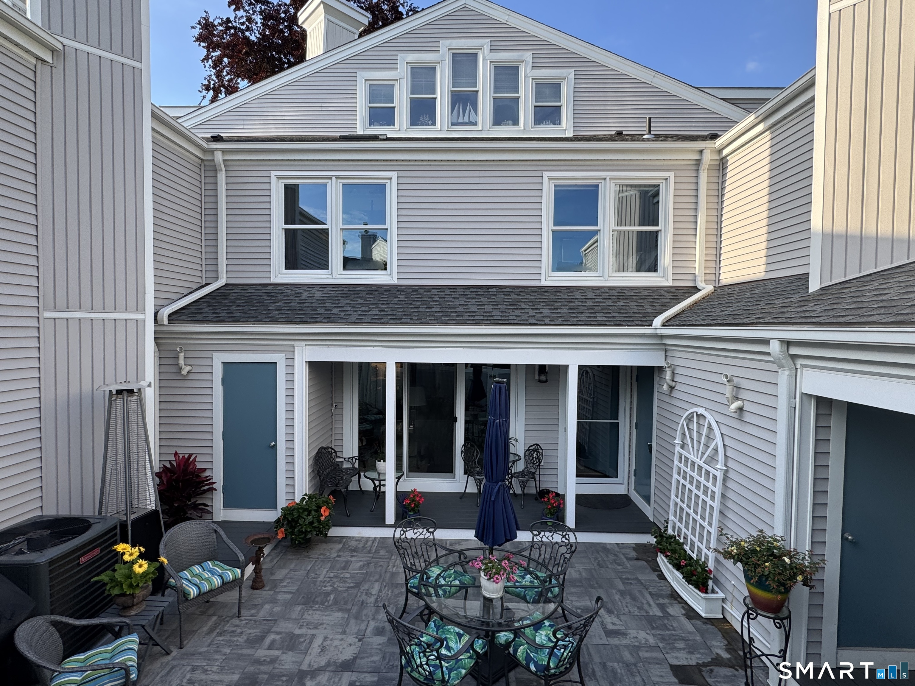 175 South End Road East Haven CT 06512