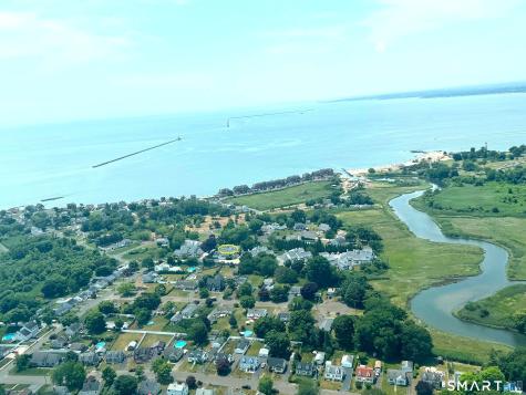 175 South End Road East Haven CT 06512