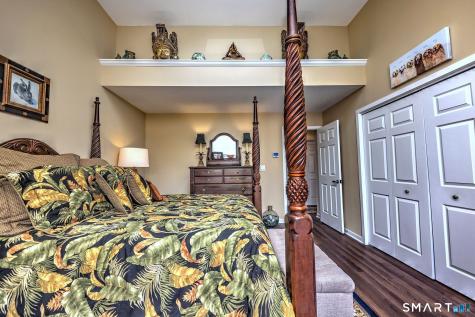 175 South End Road East Haven CT 06512