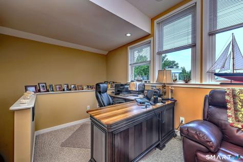 175 South End Road East Haven CT 06512